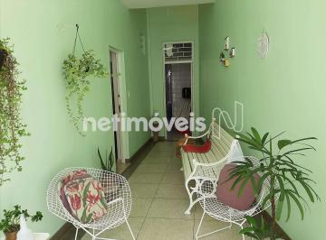 Entrada · Excelente casa com 3 pavimentos, boa para clínicas e comércio!