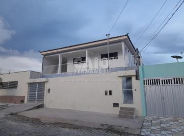 Casa · 284m² · 6 Quartos · 2 Vagas · Casa em Candelária