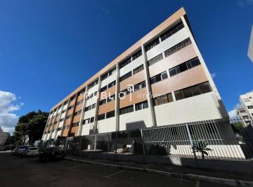 Apartamento · 62m² · 2 Quartos · SHCES 1409 - 2 quartos, primeiro andar e com reforma!