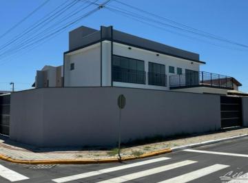 Foto 01 · Charmoso sobrado em Balneário Piçarras!