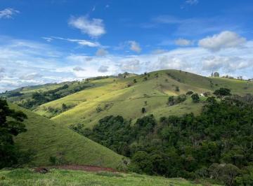Terreno , Gonçalves ·   VISTA incrível para as montanhas e para a Cachoeira mais linda de Gonçalves