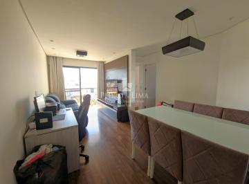 Apartamento · 59m² · 2 Quartos · 1 Vaga · Apartamento de 2 dormitórios, 1 vaga, closet e 59 m², na Penha.