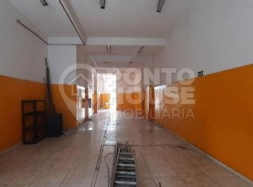 Comercial , São Paulo · Loja ampla na Chácara Inglesa 135m², pé direito de 3,5m², 2 wc, copa e porta de aço.