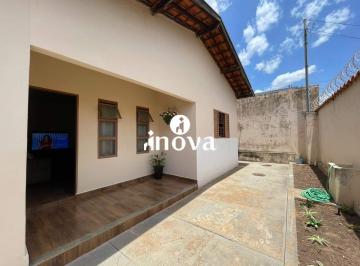 Casa · 77m² · 2 Quartos · 2 Vagas · Casa à venda, 2 quartos, 1 suíte, 2 vagas, Universitário - Uberaba/MG