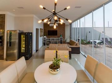 Casa · 407m² · 3 Quartos · 2 Vagas · Casa Padrão para Venda com 3 dormitórios no bairro Residencial Parque dos Ipês II