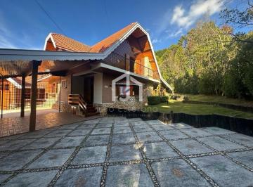 9175_iQ630380z_91756474b2ff52df9.jpg · Casa à venda - em Campos do Jordão