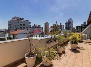Apartamento · 200m² · 2 Quartos · 2 Vagas · Cobertura em  Avenida Iguassu - Petrópolis - Porto Alegre/RS