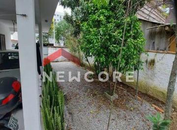 Casa · 120m² · 2 Quartos · 4 Vagas · Casa em Rua Arcanjo Cândido da Silva - Praia de Fora - Palhoça/SC
