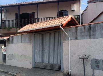 Casa · 170m² · 3 Quartos · 2 Vagas · Sobrado à venda em Santa Isabel