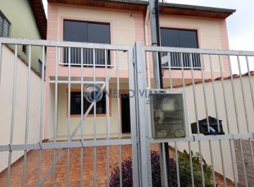Foto 01 · Casa 2 quartos, 2 vagas na garagem, 2 banheiros a 1,1 km do Parque das Águas em São Lourenço MG.
