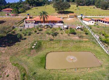 Rural de 3 quartos, Bofete · Belíssima ch.10.000M² 03 dorm.lago escritura