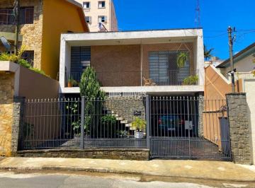 Casa · 285m² · 3 Quartos · 3 Vagas · Sobrado 240 m²