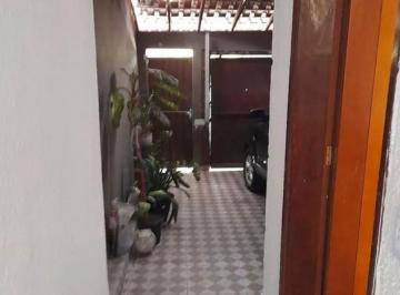 6e3f2c7c-a512-4e48-9bd6-dcfea52d429c.jpg · Casa - Bairro residencial consolidado, conhecido por suas ruas 