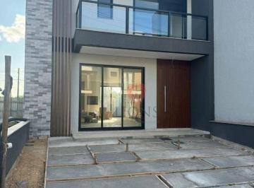 35a356b21fa17da0c2ccfbc8b669f95d9e3103f7 · Sobrado à venda, 127 m² por R$ 800.000,00 - Centro - Gravataí/RS
