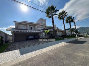 e52a4dddb64744382a0c1b6057ccef052698c26d · Casa com 5 dormitórios (sendo 4 suítes) à venda, 571 m² por R$ 4.200.000 - Condomínio Fechado Golden