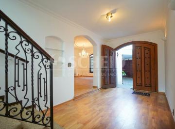 Casa · 250m² · 4 Quartos · 3 Vagas · Casa à venda no Brooklin Velho com 4 quartos - suíte - 3 vagas - rua tranquila com segurança
