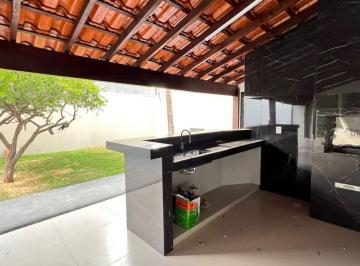 0ab2b621287947c3a933544862c38103.jpeg · Casa para Venda em Uberlândia/MG - 4 Dorm. 233 m2 Área Útil