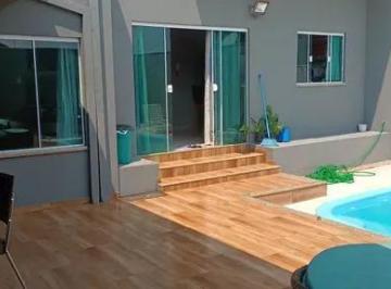 Casa · 240m² · 3 Quartos · 4 Vagas · EXCELENTE Sobrado de 300 m² - (3 dormts. + 1 suíte com closet e hidro) a VENDA e