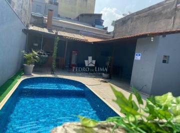 Casa · 280m² · 3 Quartos · 5 Vagas · Casa na Chácara Mafalda com 3 quartos suítes, ampla área com piscina e 5 vagas