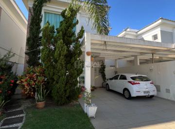 Casa · 130m² · 3 Quartos · 2 Vagas · Casa 3 quartos para venda em condomínio com lazer completo