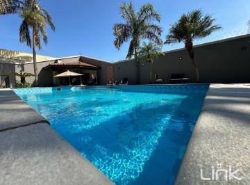 Casa · 595m² · 3 Quartos · 6 Vagas · Casa à venda no bairro Celina - Barretos/SP