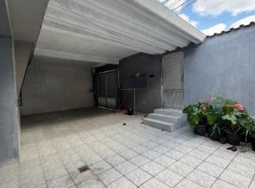 Foto 01 · Casa Jardim Zaira, 2 Dormitórios, 2 Vagas,150m² de área.