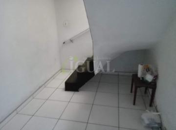 Casa · 202m² · 3 Quartos · 10 Vagas · Maravilhoso sobrados no Jardim Santo Antônio Ótima localização 202,00 m² de área Construída