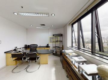 Comercial · 69m² · 2 Vagas · Conjunto à venda no Itaim Bibi