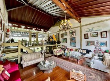 Casa · 811m² · 5 Quartos · 3 Vagas · Venda de Casa em Condomínio com 5 quarto(s), 3 suíte(s), 811.01 m², por R$ 5.5 milhões, no condomíni