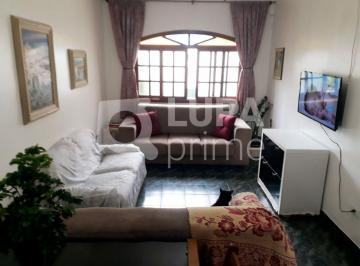 Casa · 246m² · 3 Quartos · 4 Vagas · Sobrado com 3 dormitórios sendo 1 suíte á venda na Vila Nivi