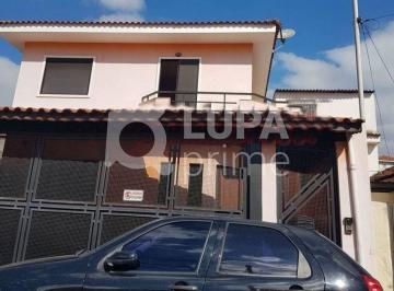 Casa · 180m² · 3 Quartos · 3 Vagas · Sobrado para locação na Vila Mazzei