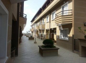 Casa · 200m² · 3 Quartos · 4 Vagas · Casa em condomínio fechado - Horto Florestal