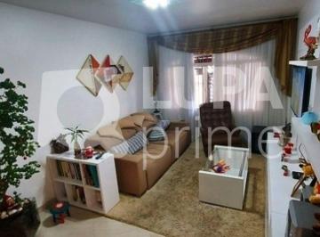 Casa · 140m² · 3 Quartos · 2 Vagas · Sobrado à venda com 3 dormitórios na Vila Ester!