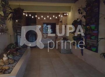 Casa · 180m² · 1 Quarto · Sobrado com 3 dormitórios á venda na Barra Funda