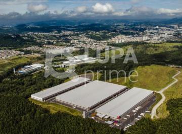 Comercial · 6070m² · 4 Vagas · Galpão para locação em Cauaman!