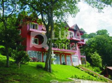 Casa · 500m² · 4 Quartos · 8 Vagas · Sobrado à venda na Cantareira!