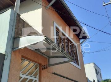 Casa · 200m² · 4 Quartos · Sobrado com 4 dormitórios de 200m² à venda, em Santana