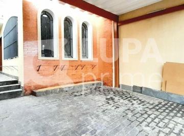 Casa · 135m² · 3 Quartos · 2 Vagas · Sobrado com 3 dormitórios sendo 1 suíte á venda na Vila Isolina Mazzei!
