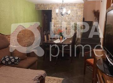 Casa · 168m² · 3 Quartos · 1 Vaga · Casa à venda com 4 dormitórios na Vila Aurora!