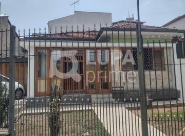Casa · 135m² · 3 Quartos · 5 Vagas · Casa térrea com 3 dormitórios sendo 1 suíte à venda no Piqueri!