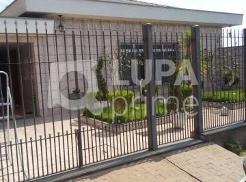 Casa · 710m² · 5 Quartos · 6 Vagas · Sobrado para venda no Jaragua