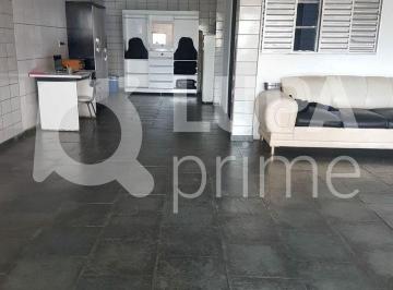 Casa · 200m² · 4 Quartos · 4 Vagas · Casa Térrea com 4 dormitórios sendo 1 suíte á venda no Jardim Paraíso