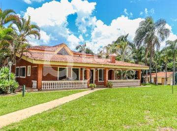 Casa · 14491m² · 6 Quartos · 100 Vagas · Chácara Semi-Mobiliado(a), 4 dormitórios ( sendo 1 suíte ) com 15.500,00 m² de área total.