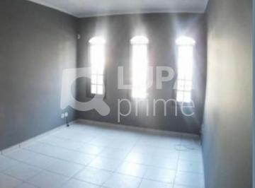 Casa · 223m² · 4 Quartos · 4 Vagas · CASA COM 4 QUARTOS E 4 VAGAS DE GARAGEM À VENDA NA VILA GUSTAVO