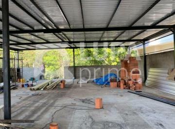 Comercial · 230m² · Galpão com 230 metros para locação no Jardim Leonor Mendes Barros