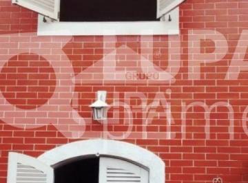 Casa · 190m² · 3 Quartos · 2 Vagas · Sobrado com 3 dormitórios sendo 1 suíte á venda no Tremembé
