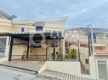 Casa · 200m² · 3 Quartos · 2 Vagas · Sobrado com 3 dormitórios sendo 3 suítes á venda no Jardim Peri