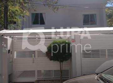 Casa · 361m² · 3 Quartos · 6 Vagas · Sobrado com 361 m² no Barro Branco para venda.