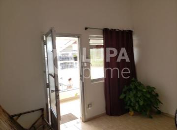 Casa · 300m² · 2 Quartos · 4 Vagas · Sobrado com 2 dormitórios à venda na Vila Francos!