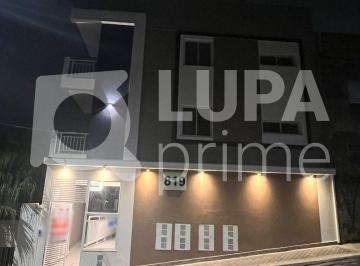 Casa · 39m² · 2 Quartos · Condomínio com 2 dormitórios á venda na parada inglesa.
